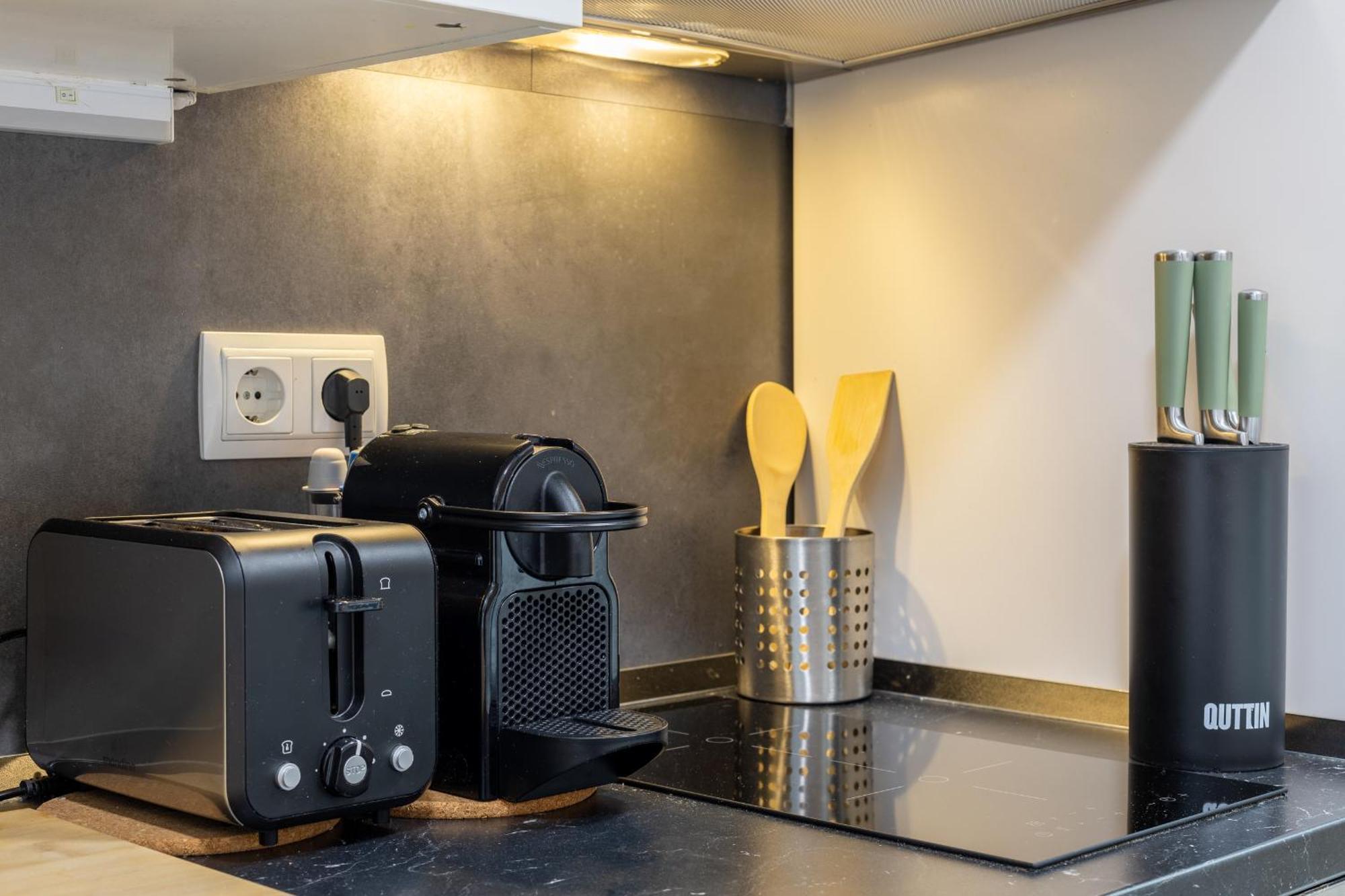 מדריד Galileo Apartment מראה חיצוני תמונה