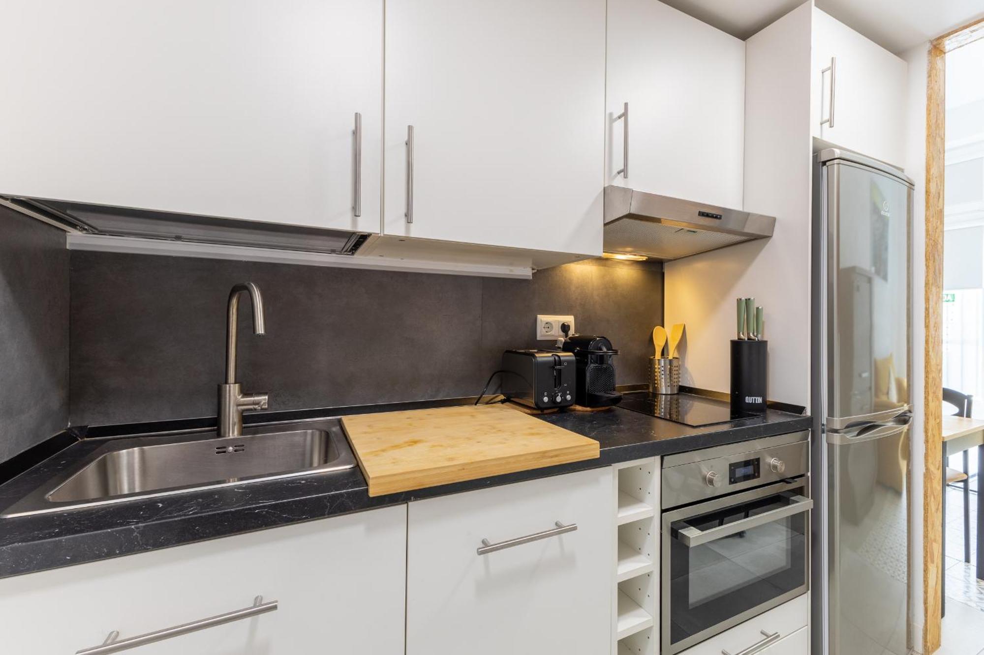 מדריד Galileo Apartment מראה חיצוני תמונה